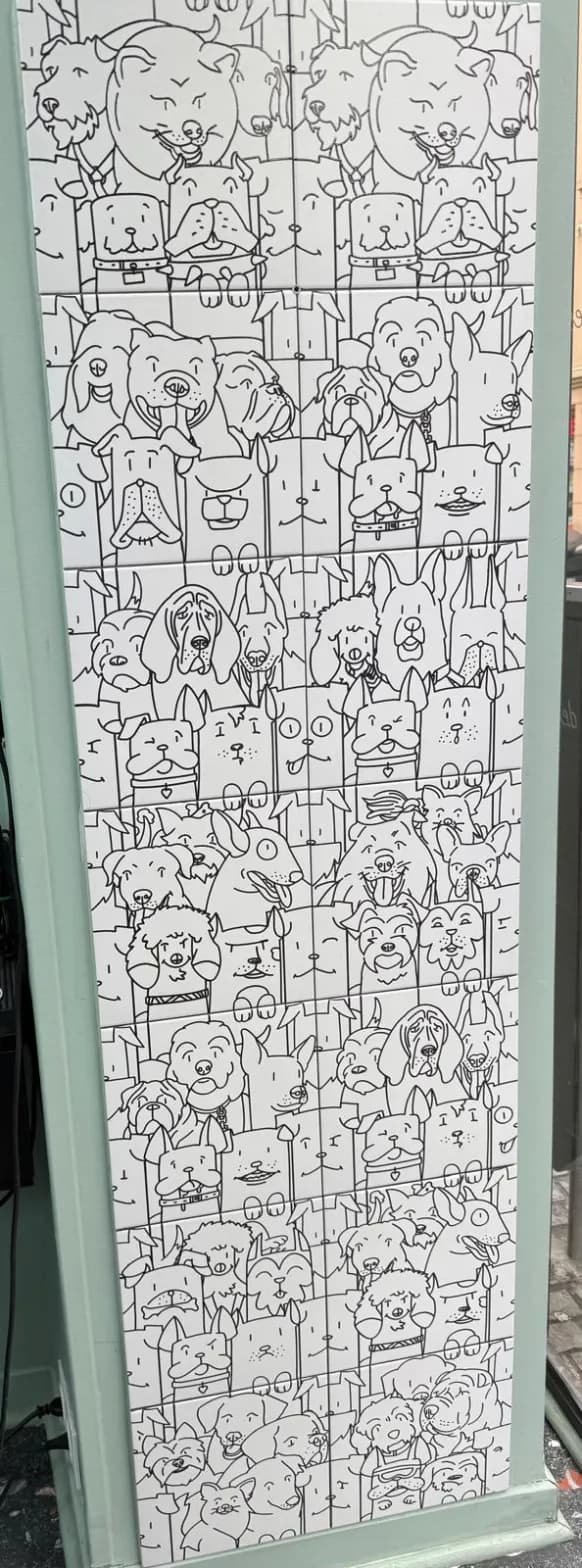 Mur des enfants avec dessins